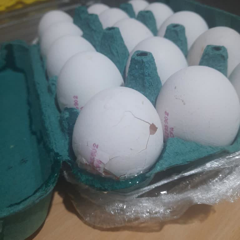 Kırık Yumurta İçin Ücret İadesi Yapılmadı