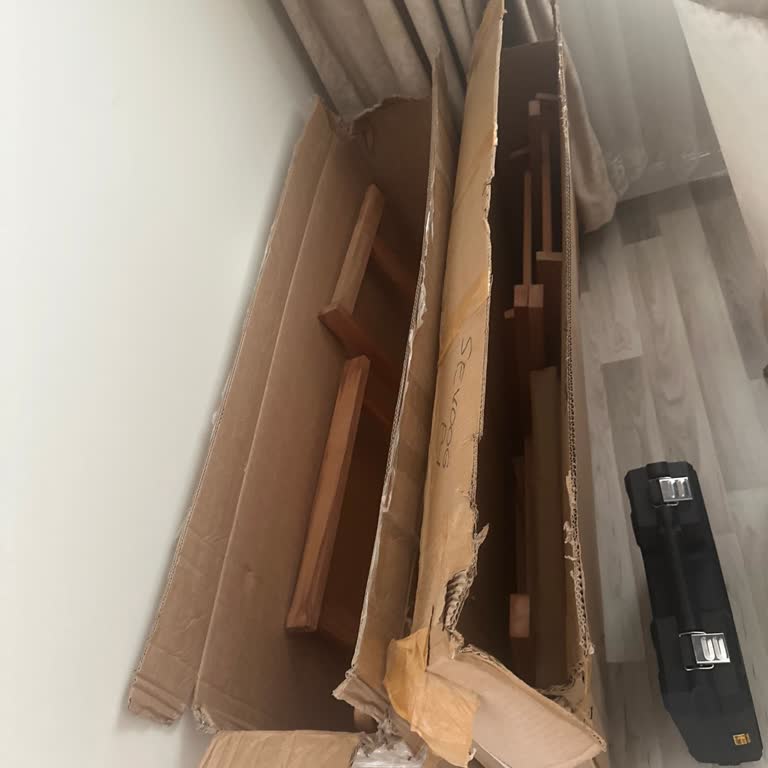 Aldığım Bahçe Takımının Vidaları Eksik Ve Bir Türlü Gönderilmiyor