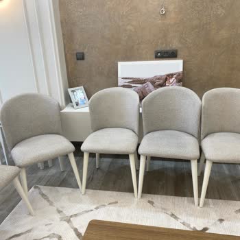 Kelebek Mobilyadan Alınan Ürünlerde Çözülmeyen Sandalye Ve Koltuk Sorunları