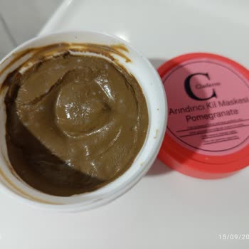 Aldığım Kil Maskesinde Küf Çıktı, Yardım Bekliyorum