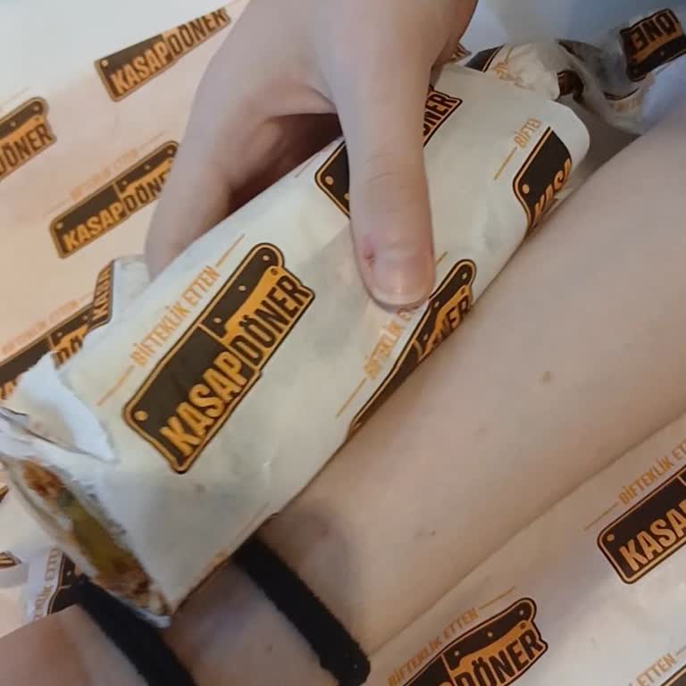 Zurna Dürüm Beklerken Küçük Ve Eksik Ürünle Karşılaştık