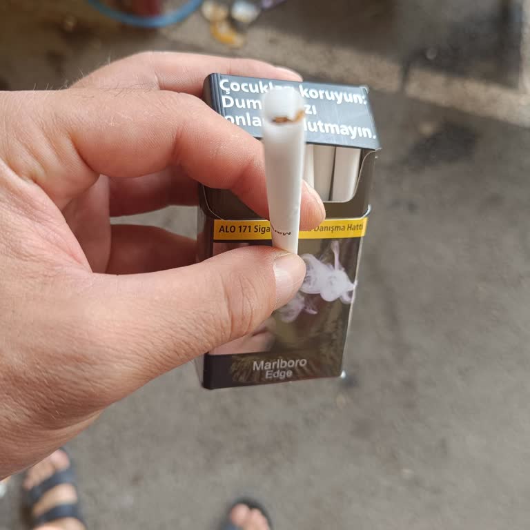 Aldığım Marlboro Edge Paketlerinde Sürekli Kalite Sorunu