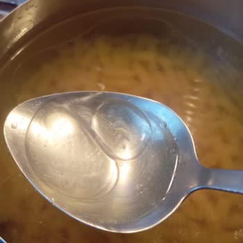 Filiz Makarna Paketlerinde Kurt Çıkması Nedeniyle Güven Kaybı Ve Sağlık Endişesi