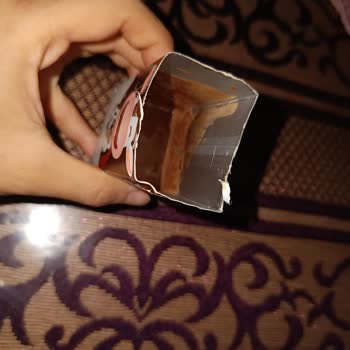 Birşah Tarihi Geçmemiş Sütün Bozuk Çıkması ve Yetersiz Müşteri Hizmeti