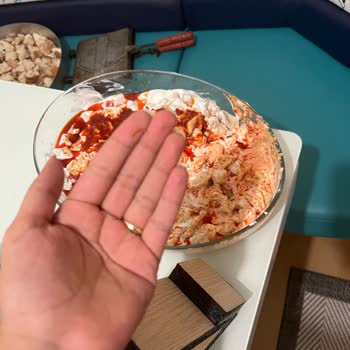 Aldığım Mantının İçinden Tırnak Çıktı Yaşadığım Hijyen Şoku