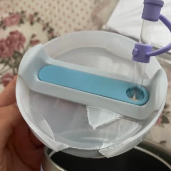 Kırık Teslim Edilen Matara Termosun İadesinde Kargo Sorunu