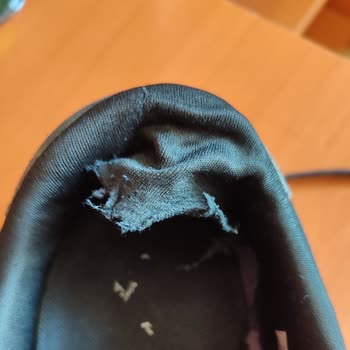 Altı Ayda Bozulan Reebok Ayakkabı Hayal Kırıklığı