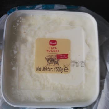 Tarihi Geçmiş Yoğurt İçin İlgisiz Ve Saygısız Mağaza Personeliyle Mağduriyet Yaşadım