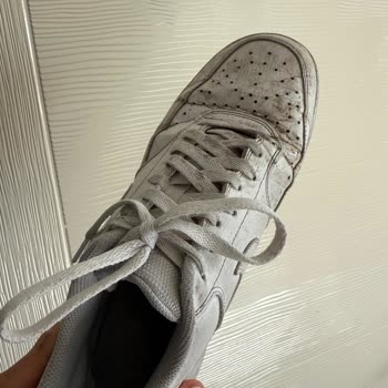 Kısa Sürede Deforme Olan Ayakkabının Garanti Kapsamında Değişimi Reddedildi