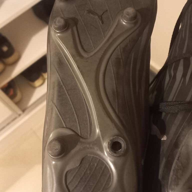 Deichmanndan Alınan Puma Kramponda Tekrarlayan Vida Sorunu Mağduriyet Yaşatıyor