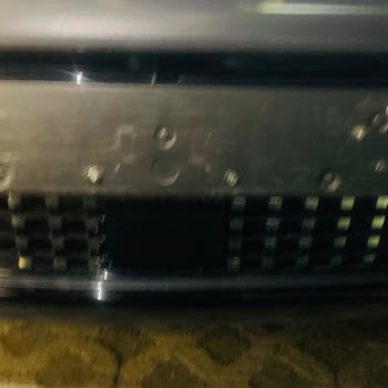 Otoparkta Aracıma Çarpıp Kaçıldı, Hasarım Karşılanmadı Ve Geri Dönüş Alamadım