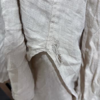 Elbise İki Kullanımda Yıprandı, Mağaza Sorumluluğu Kabul Etmiyor