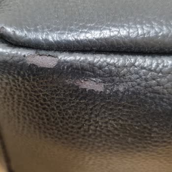 Derimod Sırt Çantasında Soyulma Ve Garanti Reddi Mağduriyeti