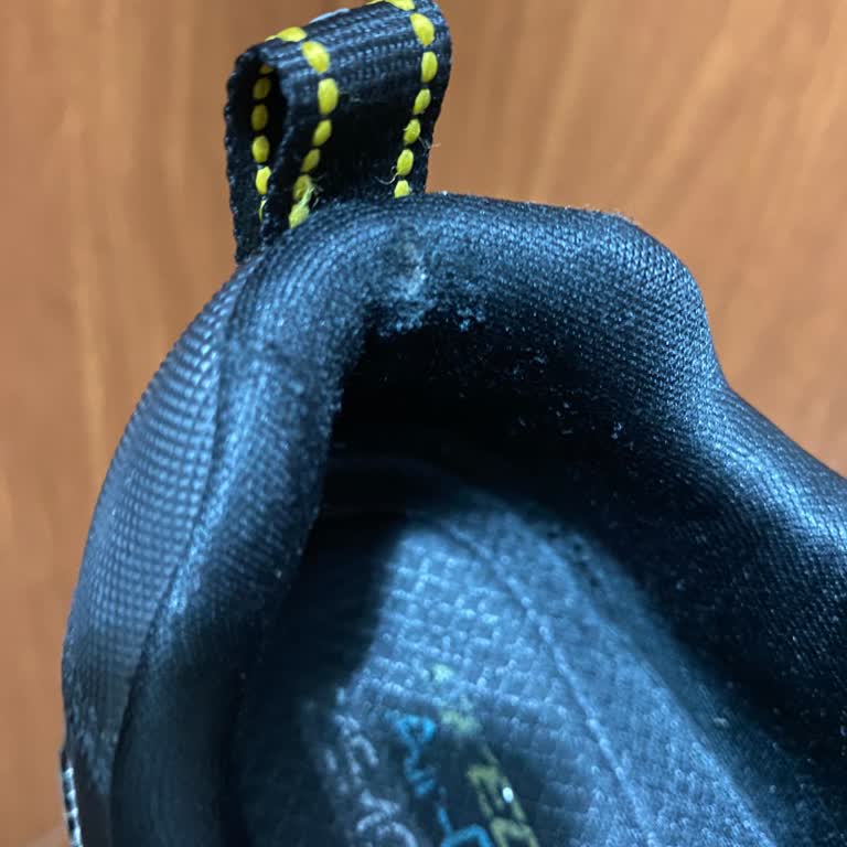 Skechers Ayakkabıda Kısa Sürede Aşınma Ve Mağaza Desteği Sorunu