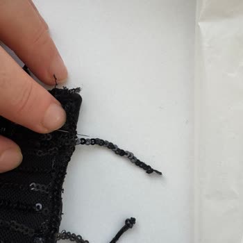 Ayıplı Elbise Satışı Ve İlgisiz Mağaza Yaklaşımı