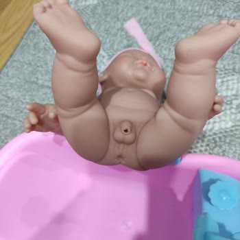 Oyuncak Bebeğin Cinsiyet Detayı Nedeniyle Uygunsuz İçerik Ve Değişim Talebi