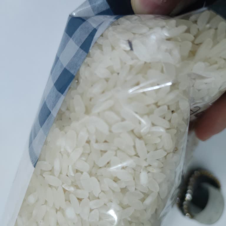 Aldığım Pirinçler Böcekli Çıktı, Mağaza Yardımcı Olmadı