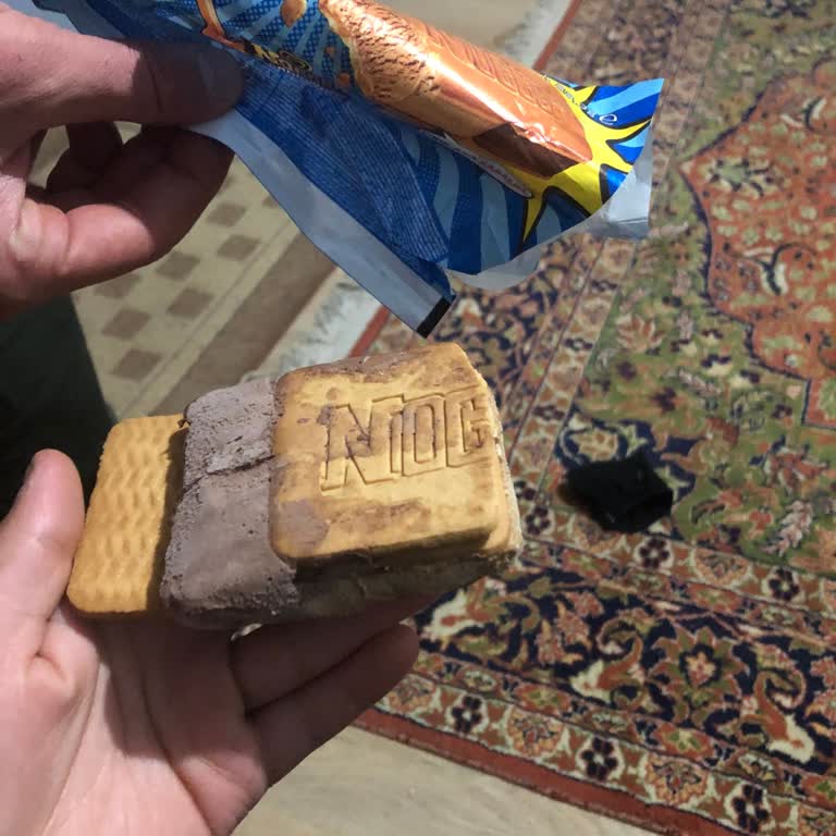 Ambalajı Sağlam Çıkan Nogger Dondurma Yarım Geldi, Çözüm Bekliyorum