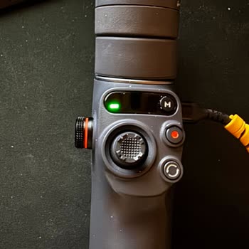 Djiservis.com Neredeyse Hiç Kullanmadığım Djı Osmo Mobile 6 Şarj Olmuyor Teknik Destek Alamıyorum