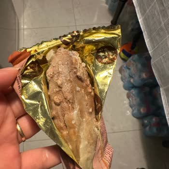 Migros Sanal Marketten Aldığım Magnum Mini Badem Küflü Çıktı