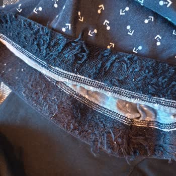 Kiğılı Giyim İlk Yıkamada Kullanılamaz Hale Gelen Boxer Ve Yetersiz Mağaza İlgisi