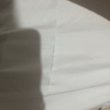 Calvin Klein T-shirt Kısa Sürede Yırtıldı Garanti Reddedildi