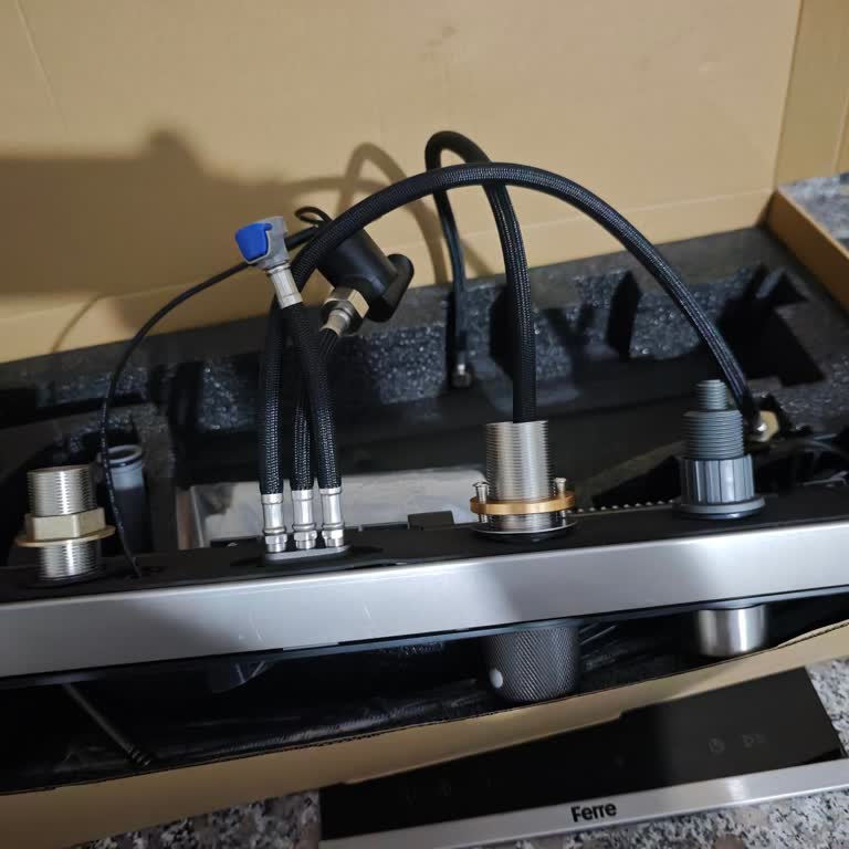 Robo Akıllı Evyede Su Kaçağı ve Servis Sorunu