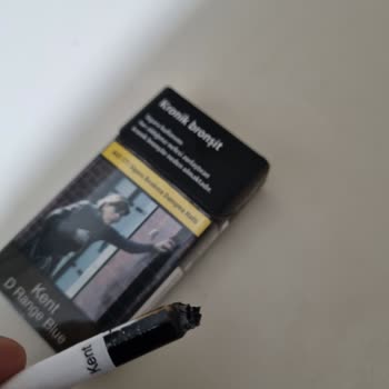 Kent D Range Blue Cigarette Gave Me Severe Throat Burn Due to Defect