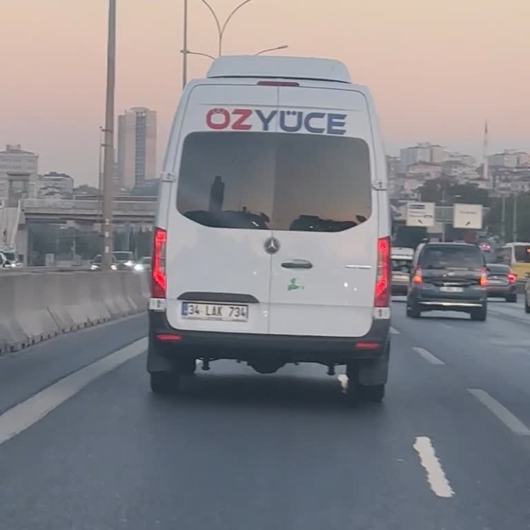 Servis Şoförünün Tehlikeli Sürüşü Ve Hakaretleri Hakkında Şikayet