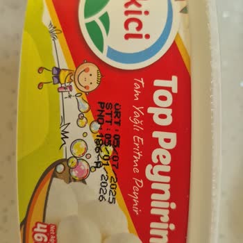 Taze Olması Gereken Peynirde Küf Şoku!