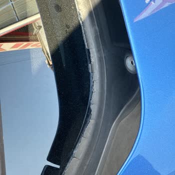 BMW F30 Silecek Altı Plastik Parçasının Erken Parçalanması Ve Ücretsiz Değişim Talebi