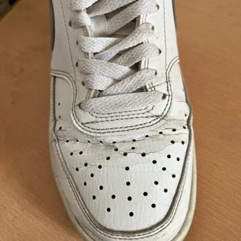 Kısa Sürede Çatlayan Nike Ayakkabım Garanti Kapsamında Değiştirilmiyor