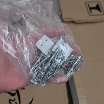 Eksik Ve Hatalı Parçalar Nedeniyle Karyola Kurulamıyor