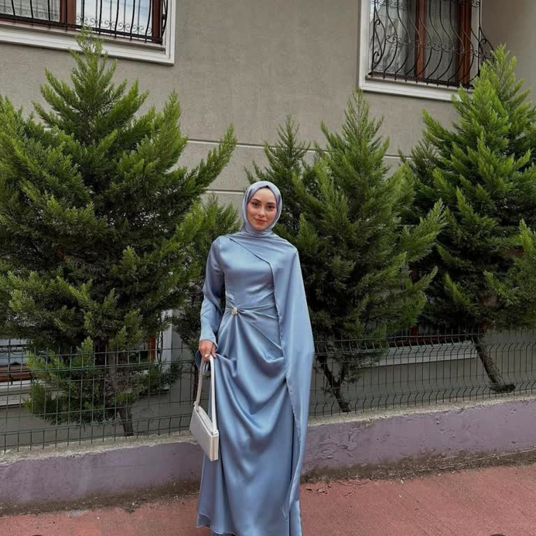 Beden Uymayan Abiye İçin İade Talebim Reddedildi, Mağduriyetimin Giderilmesini İstiyorum