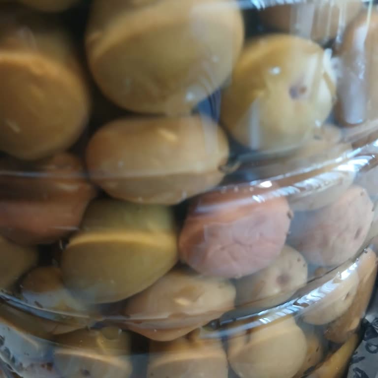 Sipariş Edilen Ürünle Gönderilen Zeytinler Farklı Ve Eksik Bilgilendirme