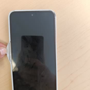 Kısa Sürede Deforme Olan Samsung Kılıf İçin İade Veya Değişim Talebi