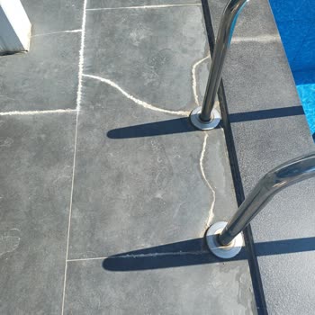 Femaş Mutfak Mobilya Dekorasyon ve İnşaat Aldığı Paranın Hakkını Vermiyor ve Ekstra Para İstiyor