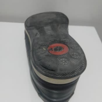 İnci Ayakkabı Kısa Sürede Kullanılamaz Hale Gelen Ayakkabıya Değişim Reddi