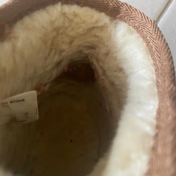 EMU Australia Botta İç Deri Erimesi Ve Boyner'den Olumsuz Dönüş