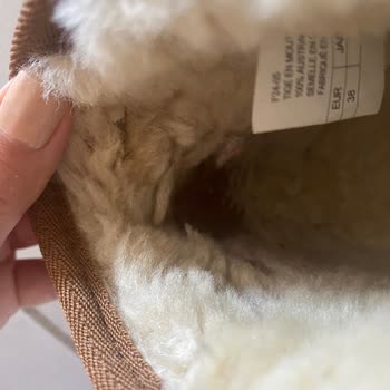 EMU Australia Botta İç Deri Erimesi Ve Boyner'den Olumsuz Dönüş