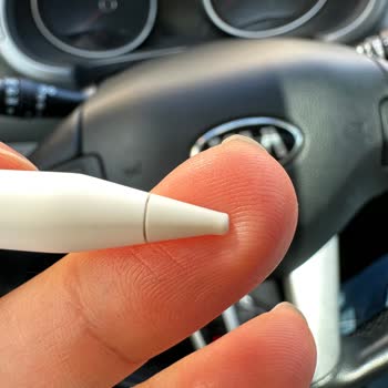 Apple Storedan Alınan İpad Kaleminin Ucu Kutudan Hatalı Çıktı Müşteri Hizmetleri Çözüm Sunmadı