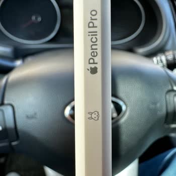 Apple Storedan Alınan İpad Kaleminin Ucu Kutudan Hatalı Çıktı Müşteri Hizmetleri Çözüm Sunmadı