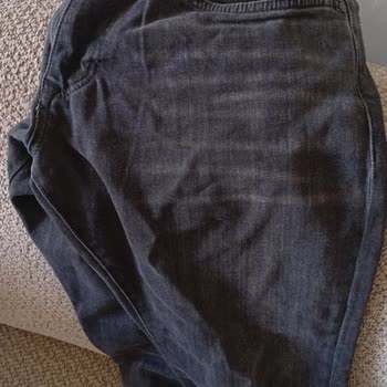 Mavi Pantolonda Renk Solması Ve Kumaşta İncelme Sorunu