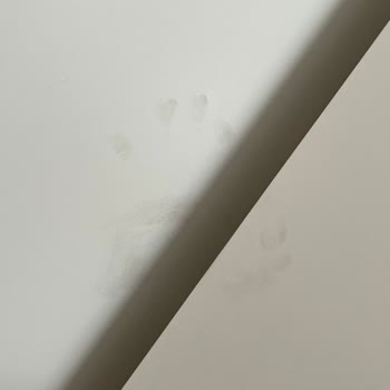 Montaj Ekibi İşi Yarım Bırakıp Evimi Dağınık Halde Terk Etti