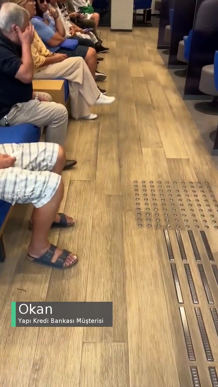 Yapı Kredi Bankası Balçova Şubesi Müşterinin Saatlerce Bekletilmesi videonun kapak resmi