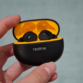 Realme Buds T100 Kulaklık Şarj Oluyor Ama Hiç Çalışmıyor Garanti Kapsamında Çözüm Bekliyorum
