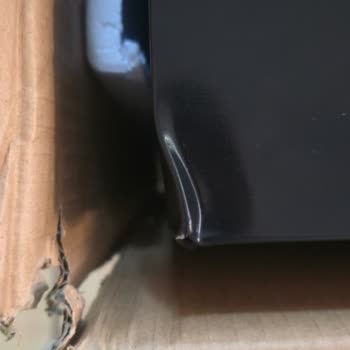 Hasarlı Ürün Teslimatı Sonrası Müşteri Hizmetlerinden Dönüş Alamadım