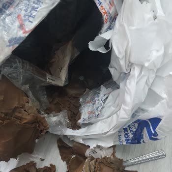 Kapağı Açık Ve Dökülmüş Ürün Teslimatı Sonrası Çözüm Sunulmadı