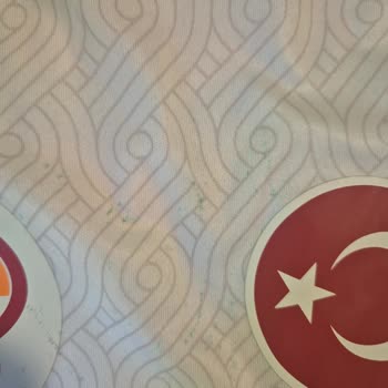 Satın Aldığım 100. Yıl Formasının Boyası Aktı Ve Diğer Ürünlerime Zarar Verdi