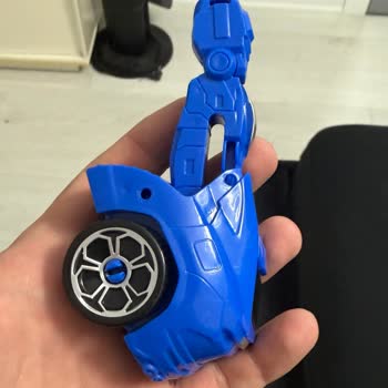 Aldığım Oyuncak Araba İlk Kullanımda Dağıldı, Para İadesi Talep Ediyorum